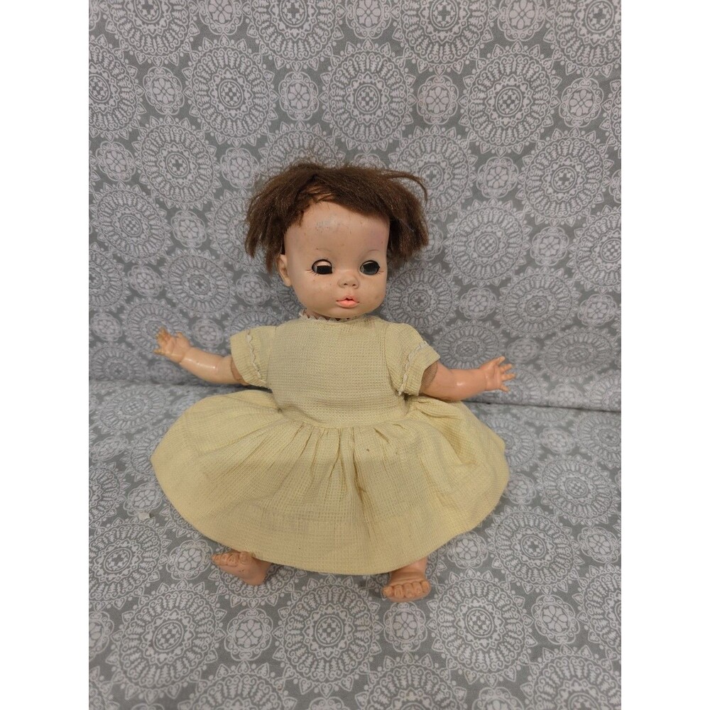 Vintage 10" Ideal‎ Kissin" Thumbelina Doll Pull String w Clothes Blumers READ